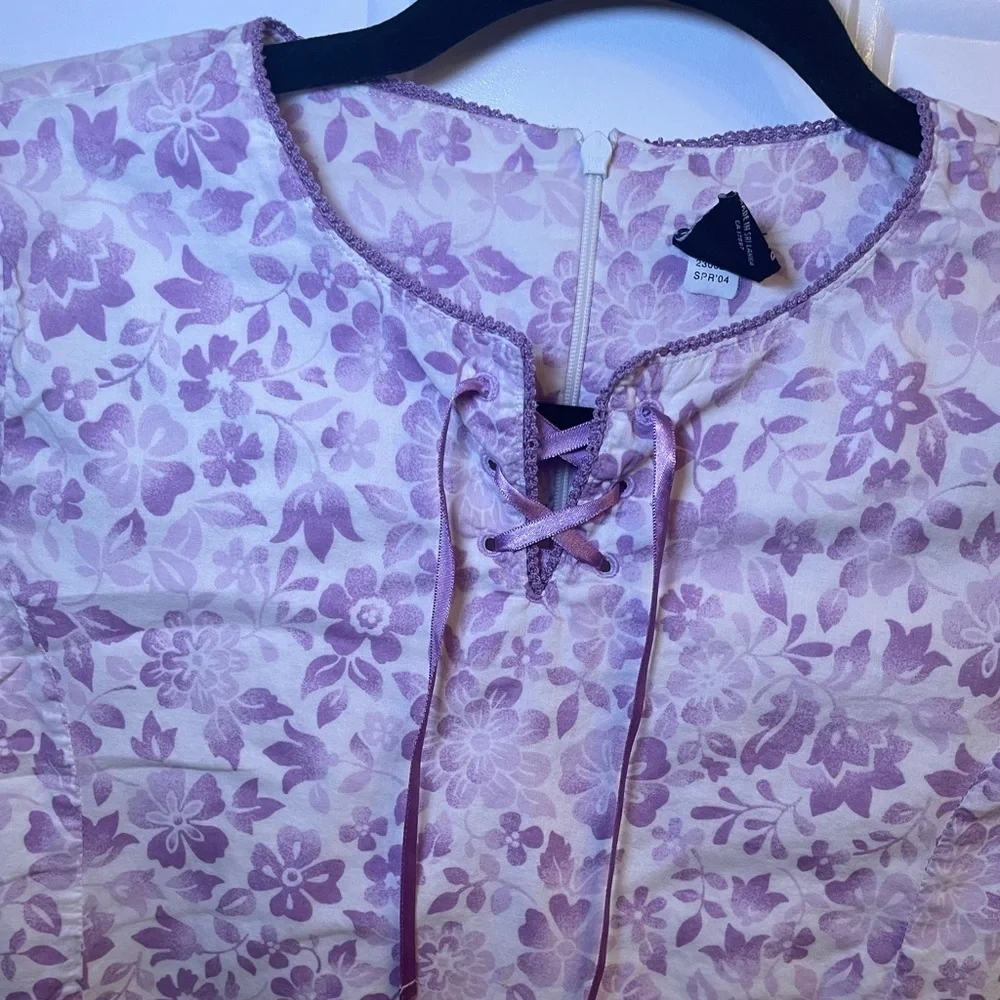 GAP KIDS - Little Girls Purple Floral Long Sleeve Top - Picture 2 of 7